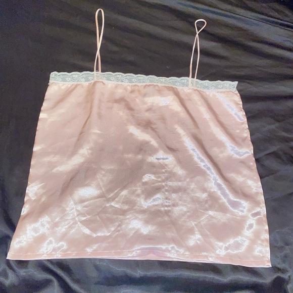 🧚‍♀️3for50$ Lace and silk (?) lingerie top - Picture 3 of 5
